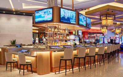 Polaris Bar