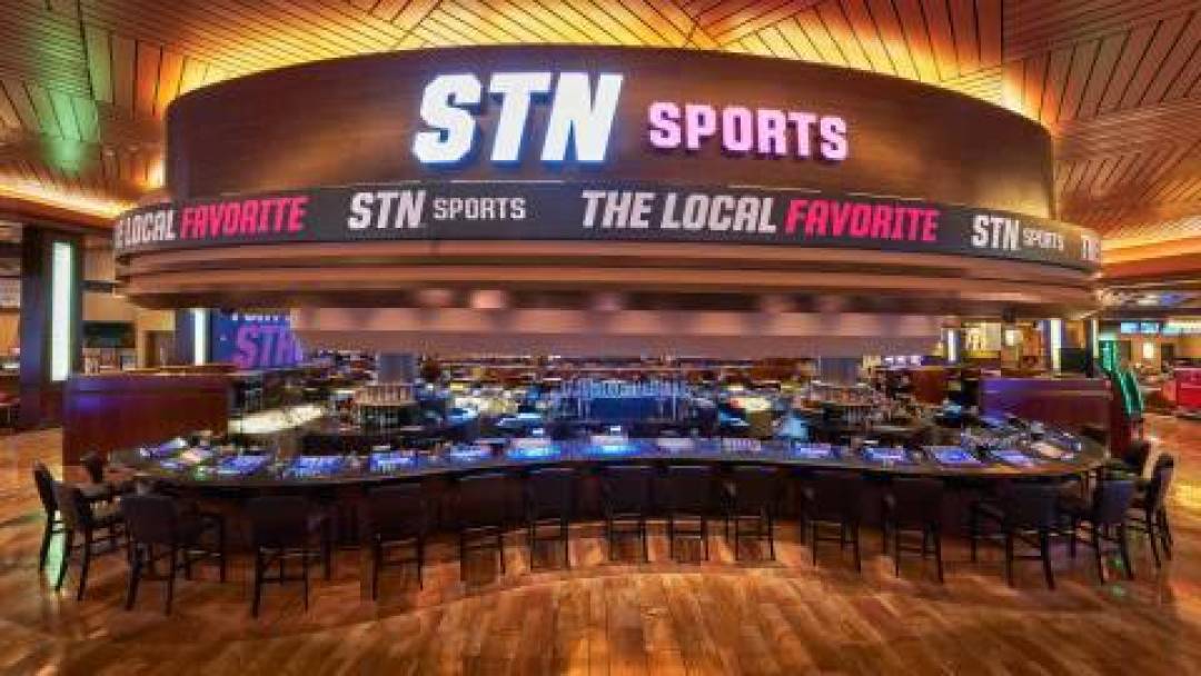 Loaded Nachos at Red Rock Race & Sports Book