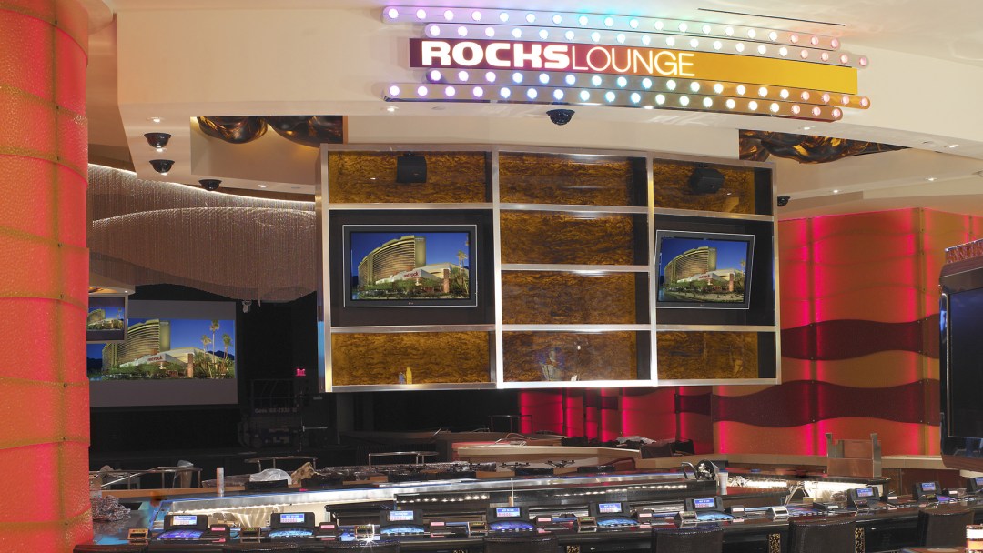 Rcoks Lounge Entrance