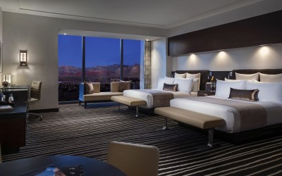 Executive Two Queens Corner Room