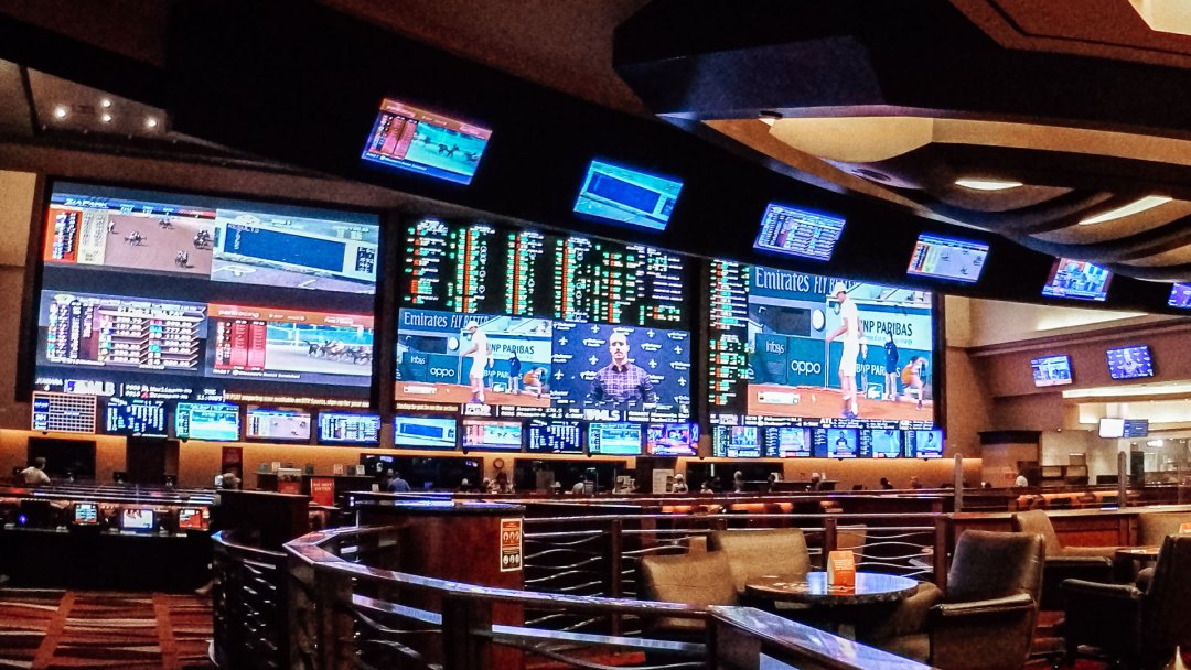Red Rock Race and Sports Book